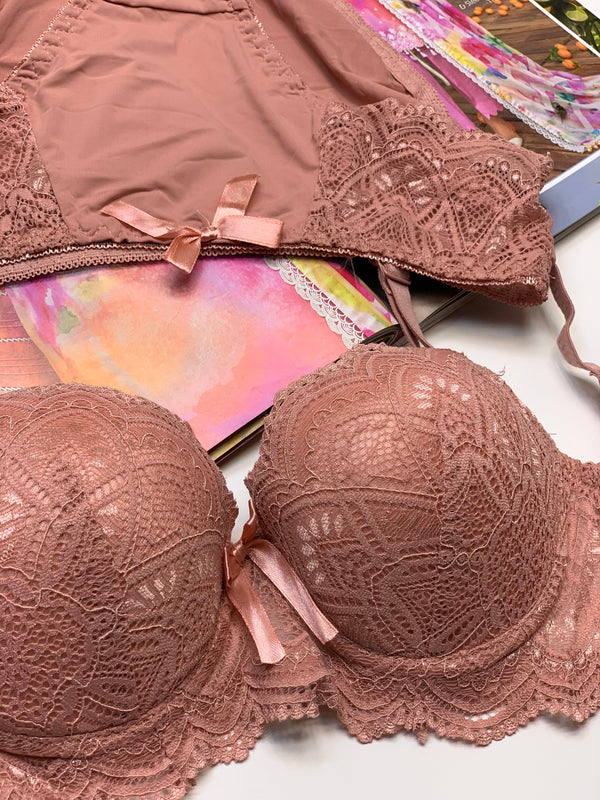 Elegant Padded Pushup Wired Bra set